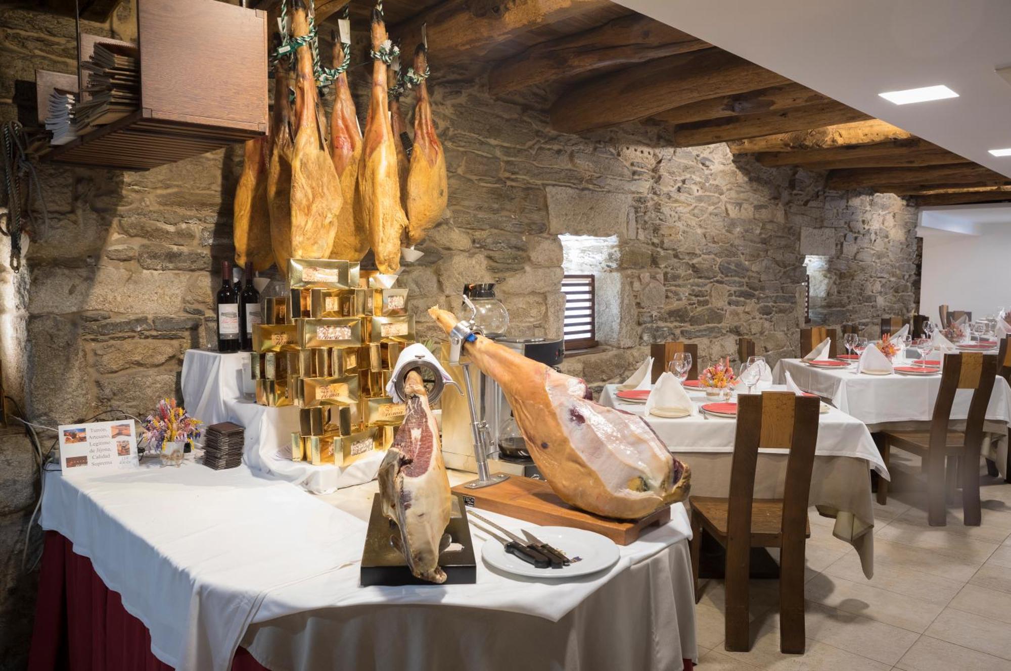Hotel Roma Sarria Extérieur photo