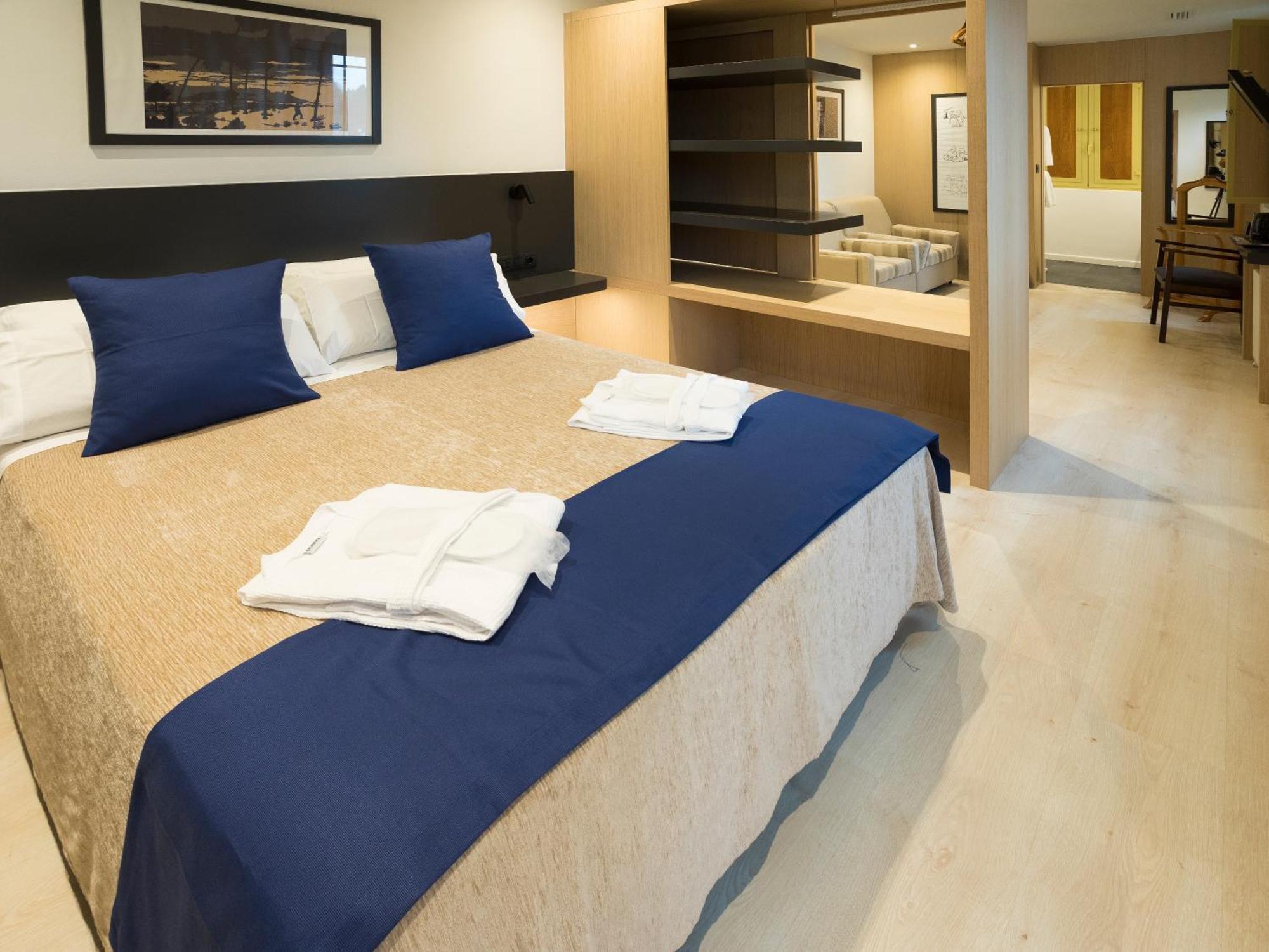 Hotel Roma Sarria Extérieur photo