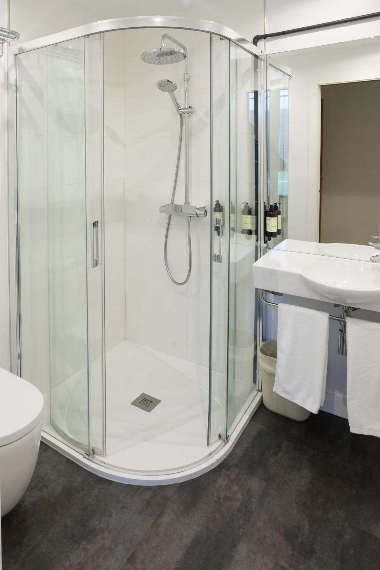 Hotel Roma Sarria Extérieur photo